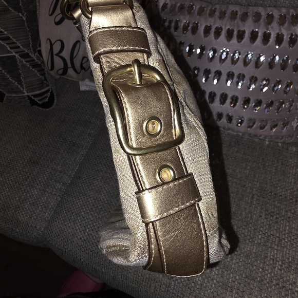 Coach Gold Hobo Bag - Picture 5 of 10